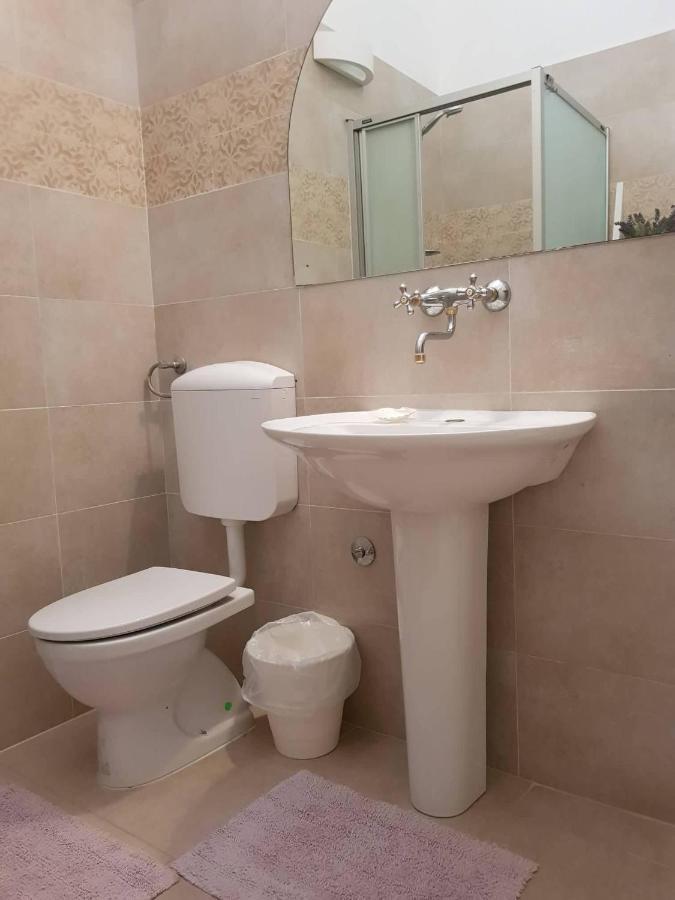 Apartment Zečevo Esterno foto